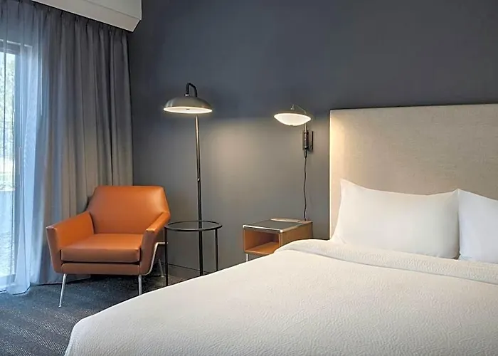 Courtyard 3* Casper